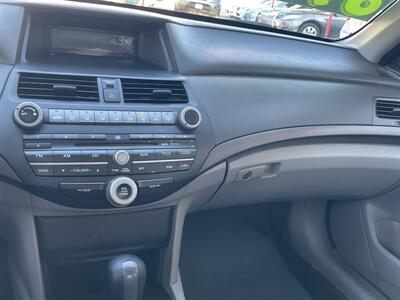 2010 Honda Accord LX-P   - Photo 10 - Bakersfield, CA 93305