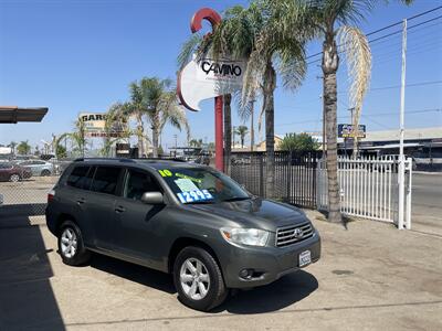 2010 Toyota Highlander SE   - Photo 3 - Bakersfield, CA 93305