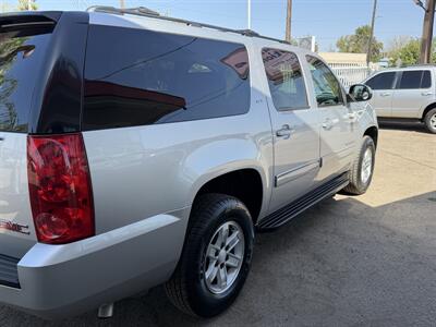 2010 GMC Yukon SLT   - Photo 4 - Bakersfield, CA 93305