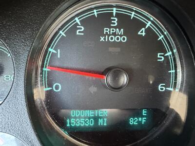 2010 GMC Yukon SLT   - Photo 10 - Bakersfield, CA 93305