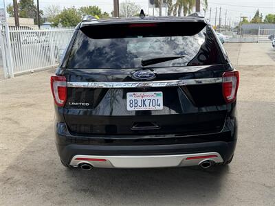 2017 Ford Explorer Limited - Photo 5 - Bakersfield, CA 93305