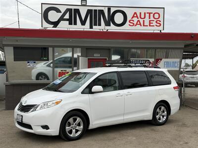 2013 Toyota Sienna LE 8-Passenger Van