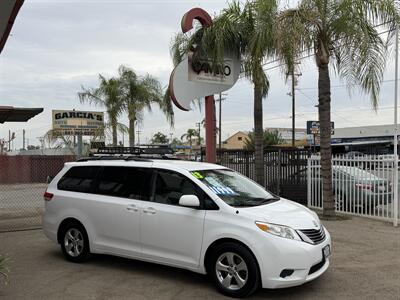 2013 Toyota Sienna LE 8-Passenger - Photo 3 - Bakersfield, CA 93305
