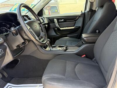 2016 GMC Acadia SLE-2   - Photo 8 - Bakersfield, CA 93305