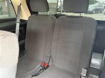 2010 Ford Explorer XLT   - Photo 10 - Bakersfield, CA 93305