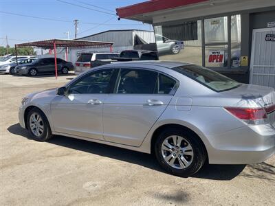 2011 Honda Accord LX-P   - Photo 6 - Bakersfield, CA 93305