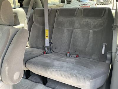 2007 Toyota Sienna LE 7-Passenger   - Photo 10 - Bakersfield, CA 93305