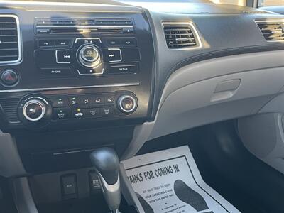 2013 Honda Civic LX   - Photo 9 - Bakersfield, CA 93305
