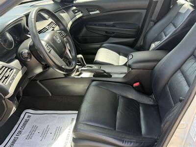 2011 Honda Accord SE   - Photo 7 - Bakersfield, CA 93305