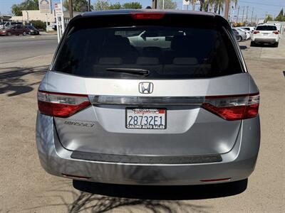 2011 Honda Odyssey EX-L   - Photo 5 - Bakersfield, CA 93305