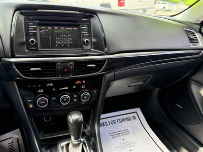 2015 Mazda MAZDA6 i Touring   - Photo 11 - Bakersfield, CA 93305