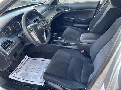 2009 Honda Accord LX   - Photo 8 - Bakersfield, CA 93305