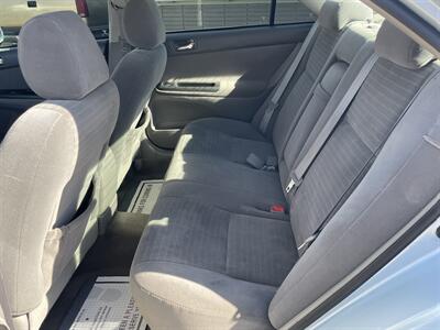 2005 Toyota Camry LE   - Photo 9 - Bakersfield, CA 93305