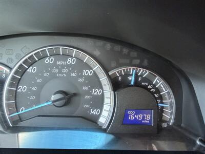 2012 Toyota Camry SE   - Photo 10 - Bakersfield, CA 93305