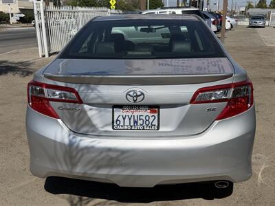 2012 Toyota Camry SE   - Photo 5 - Bakersfield, CA 93305