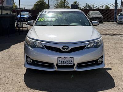 2012 Toyota Camry SE   - Photo 2 - Bakersfield, CA 93305