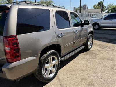 2011 Chevrolet Tahoe LT - Photo 4 - Bakersfield, CA 93305