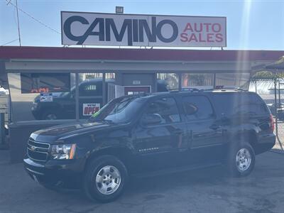 2013 Chevrolet Suburban LT   - Photo 3 - Bakersfield, CA 93305