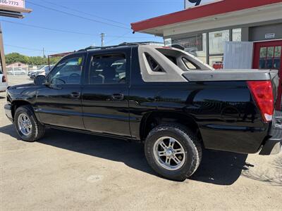 2006 Chevrolet Avalanche LS 1500 - Photo 6 - Bakersfield, CA 93305
