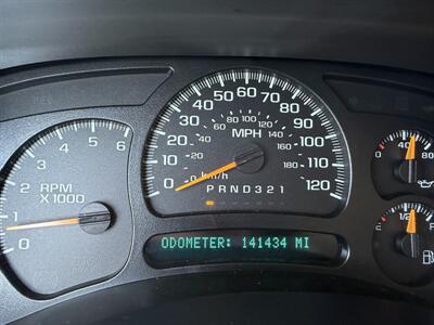 2006 Chevrolet Avalanche LS 1500 - Photo 10 - Bakersfield, CA 93305