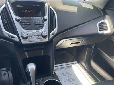 2015 GMC Terrain SLE-1   - Photo 11 - Bakersfield, CA 93305