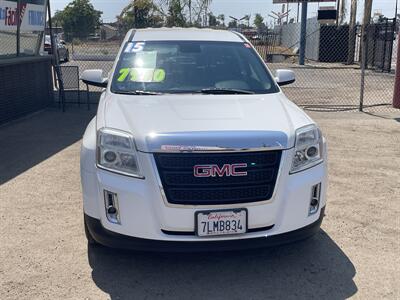 2015 GMC Terrain SLE-1   - Photo 2 - Bakersfield, CA 93305