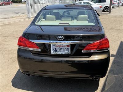 2011 Toyota Avalon   - Photo 5 - Bakersfield, CA 93305
