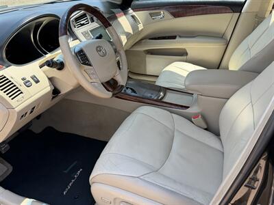 2011 Toyota Avalon   - Photo 8 - Bakersfield, CA 93305