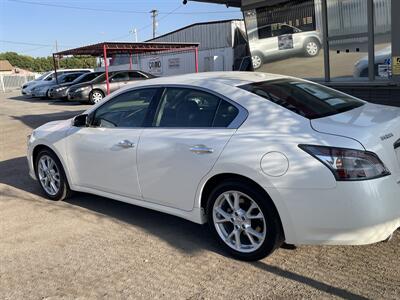 2014 Nissan Maxima 3.5 SV   - Photo 6 - Bakersfield, CA 93305