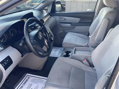 2011 Honda Odyssey EX - Photo 8 - Bakersfield, CA 93305