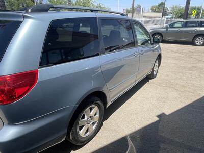 2006 Toyota Sienna LE 7 Passenger   - Photo 6 - Bakersfield, CA 93305