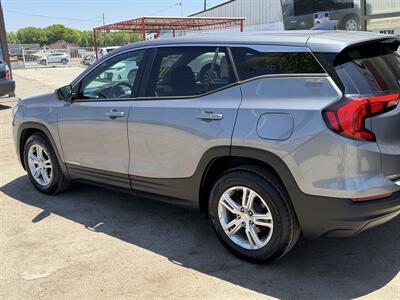 2018 GMC Terrain SLE   - Photo 7 - Bakersfield, CA 93305