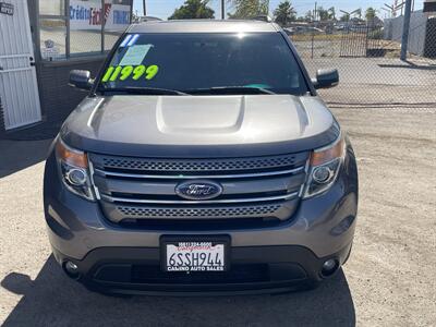 2011 Ford Explorer Limited   - Photo 2 - Bakersfield, CA 93305