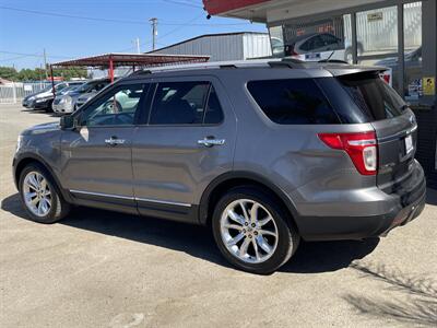 2011 Ford Explorer Limited   - Photo 7 - Bakersfield, CA 93305