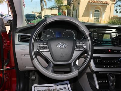 2017 Hyundai SONATA SE - Photo 27 - Santa Maria, CA 93458