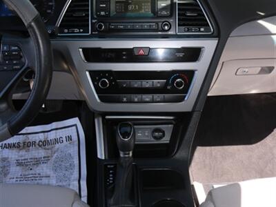 2017 Hyundai SONATA SE - Photo 26 - Santa Maria, CA 93458
