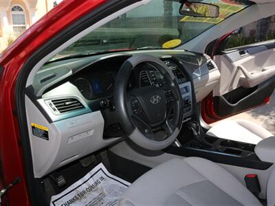 2017 Hyundai SONATA SE - Photo 15 - Santa Maria, CA 93458