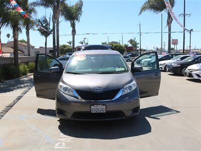 2011 Toyota Sienna LE 8-Passenger   - Photo 35 - Santa Maria, CA 93458