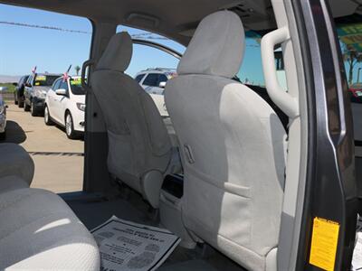 2011 Toyota Sienna LE 8-Passenger   - Photo 25 - Santa Maria, CA 93458