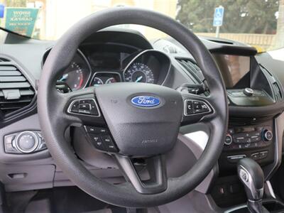 2018 Ford Escape SE   - Photo 26 - Santa Maria, CA 93458