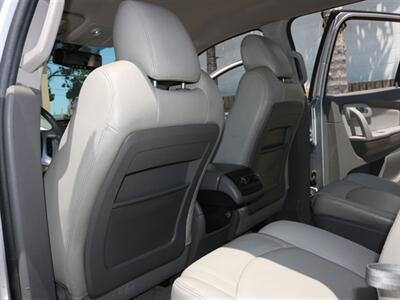 2010 Chevrolet Traverse LT   - Photo 24 - Santa Maria, CA 93458
