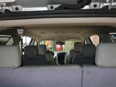 2010 Chevrolet Traverse LT   - Photo 30 - Santa Maria, CA 93458