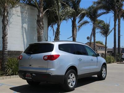 2010 Chevrolet Traverse LT   - Photo 10 - Santa Maria, CA 93458