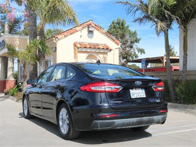 2020 Ford Fusion SE   - Photo 9 - Santa Maria, CA 93458