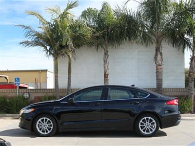 2020 Ford Fusion SE   - Photo 19 - Santa Maria, CA 93458