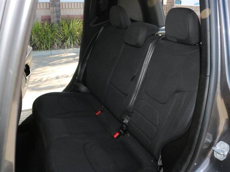 2017 Jeep Renegade Altitude - Photo 21 - Santa Maria, CA 93458