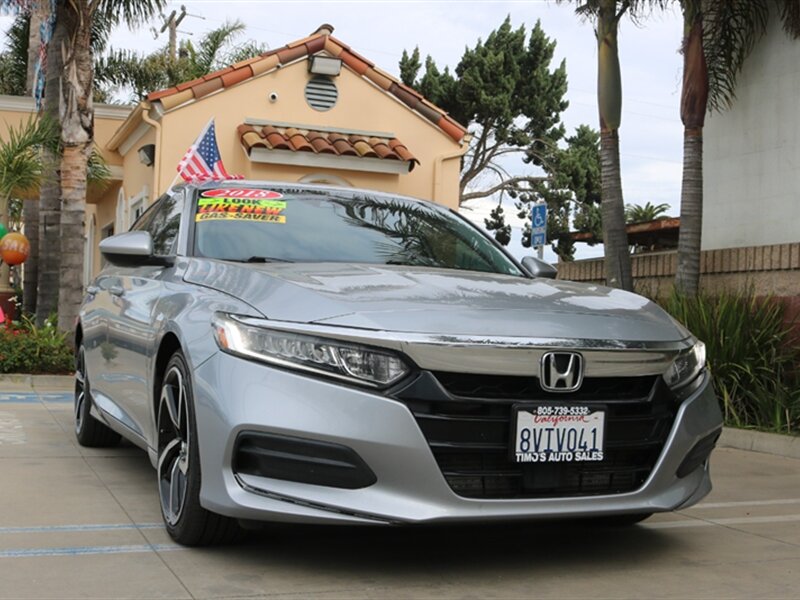 2018 Honda Accord LX's photo