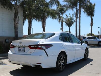 2022 Toyota Camry SE   - Photo 9 - Santa Maria, CA 93458