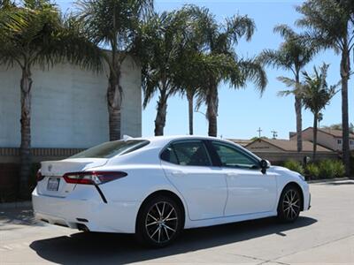 2022 Toyota Camry SE   - Photo 8 - Santa Maria, CA 93458