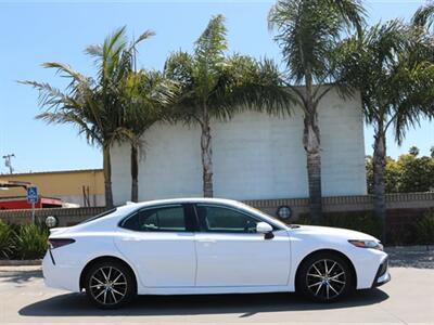 2022 Toyota Camry SE   - Photo 6 - Santa Maria, CA 93458